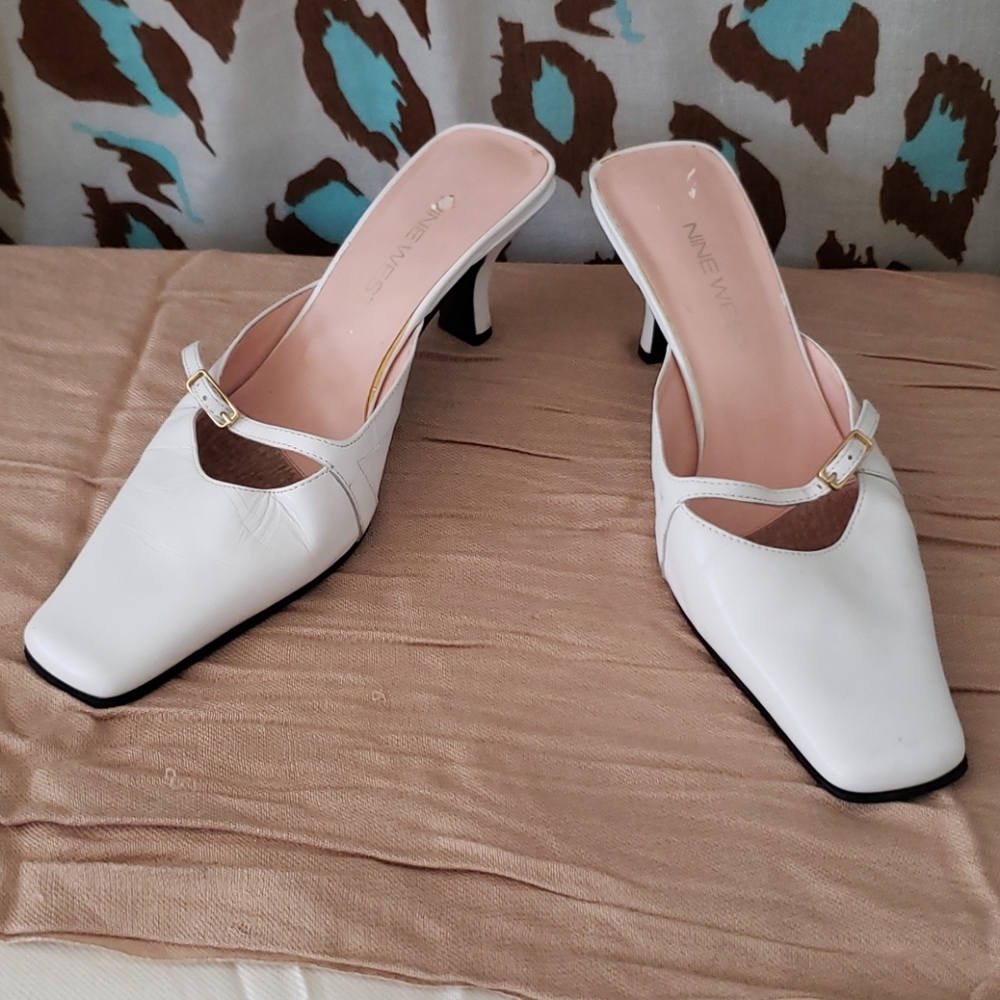 Liz Claiborne leather low heels - Picture 15 of 15